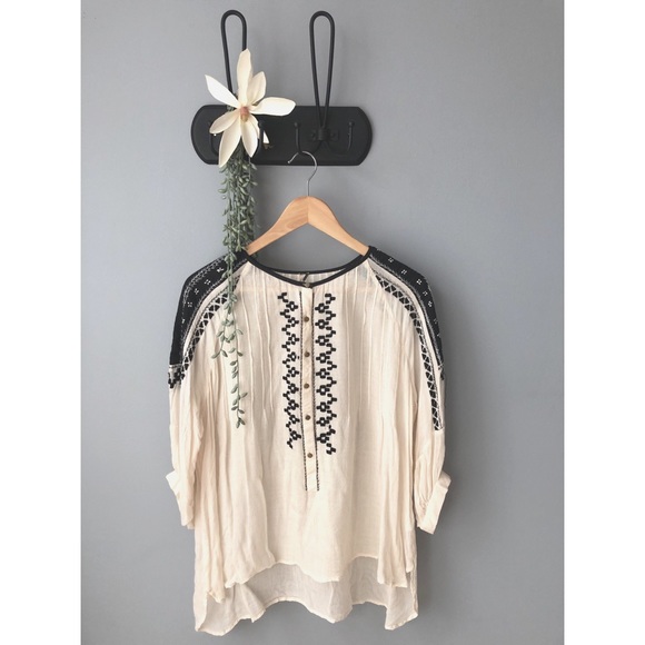 Free People Tops - Free People • Embroidered Blouse